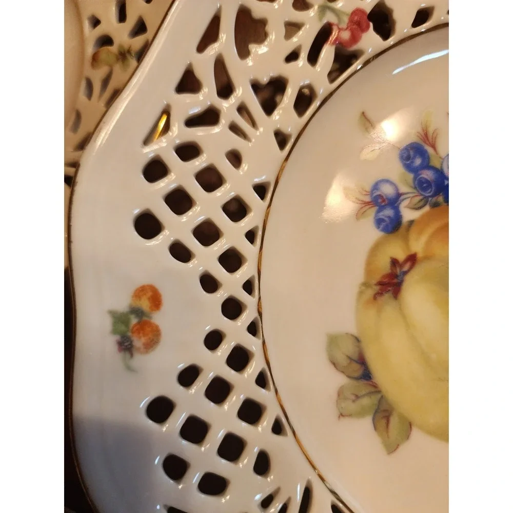 12 Antique Schumann Plates Bavaria Germany Gold Trimmed Apple, Pears Flowers